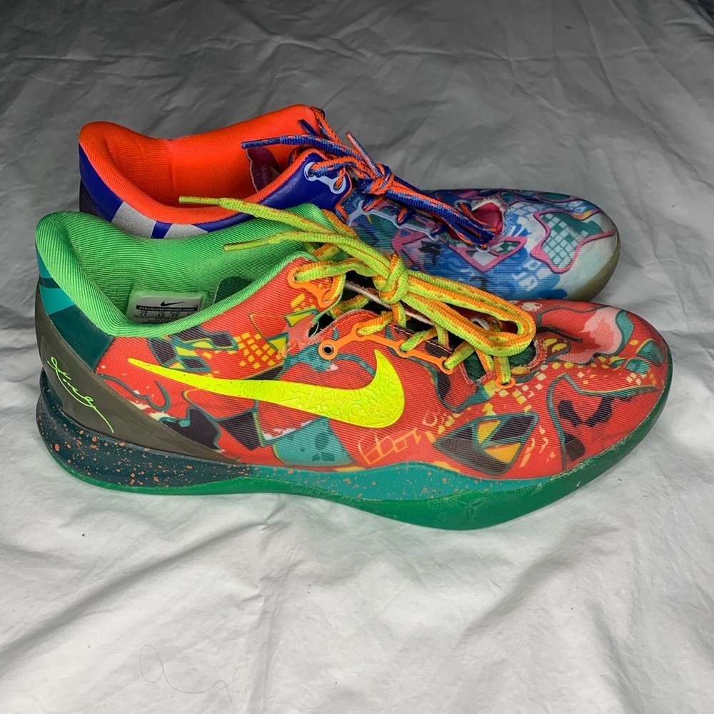 Nike Kobe 8 What the Kobe? Size: 11 M/12.5 W